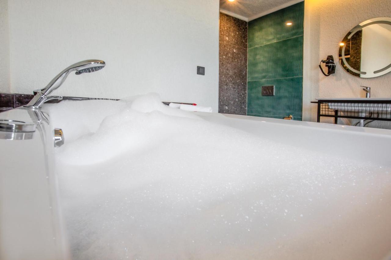 Nehir Otel Pelitli  Zewnętrze zdjęcie